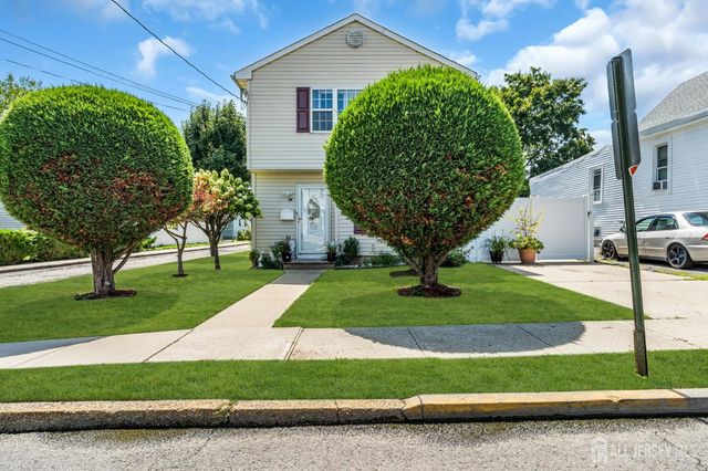 425 Thomas Street, Perth Amboy, NJ 08861