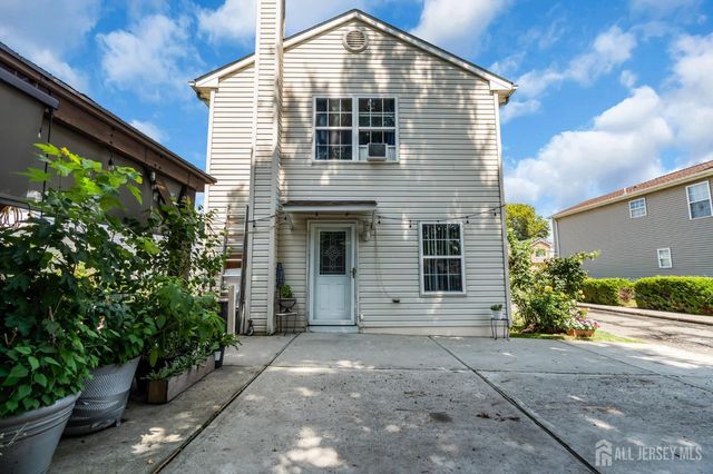 425 Thomas Street, Perth Amboy, NJ 08861