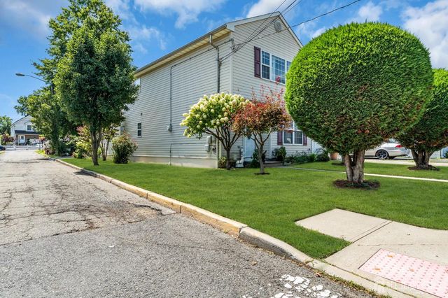 425 Thomas Street, Perth Amboy, NJ 08861
