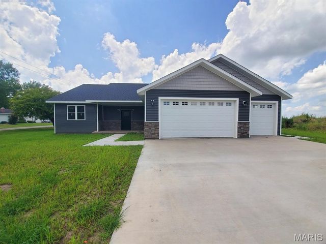 410 N Sheldon, Kahoka, MO 63445