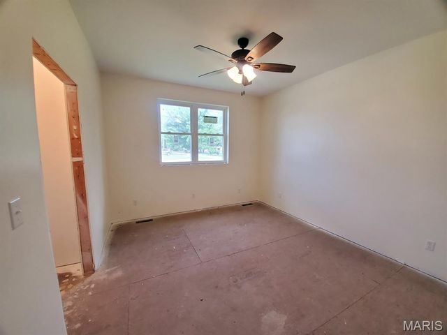 410 N Sheldon, Kahoka, MO 63445