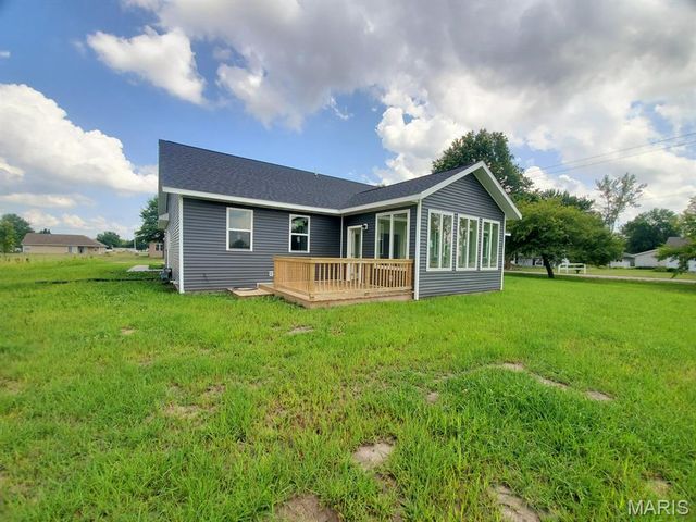 410 N Sheldon, Kahoka, MO 63445