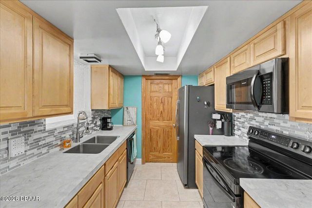 18 Concord Drive, Ormond Beach, FL 32176