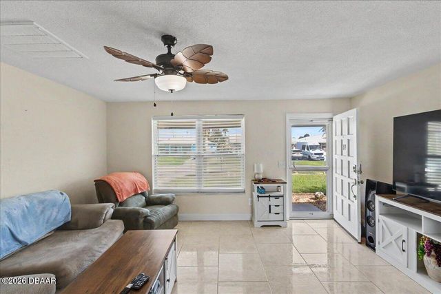 18 Concord Drive, Ormond Beach, FL 32176