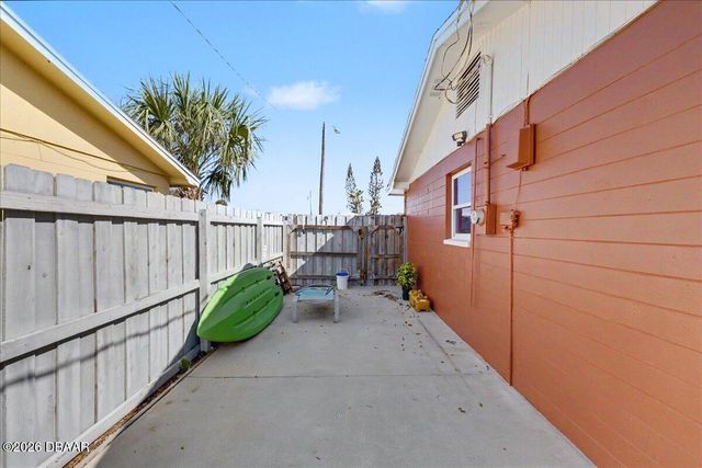 18 Concord Drive, Ormond Beach, FL 32176