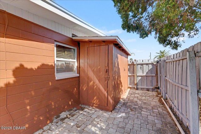 18 Concord Drive, Ormond Beach, FL 32176