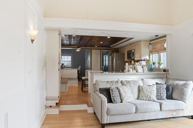 3227 14th PLACE, Kenosha, WI 53144