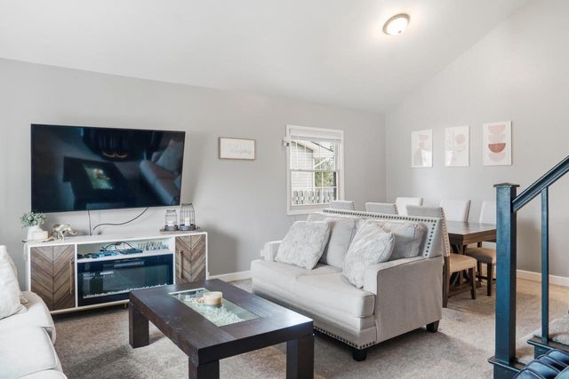 3227 14th PLACE, Kenosha, WI 53144