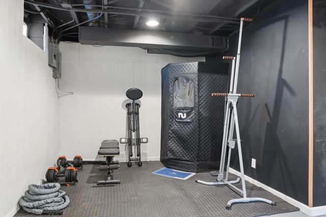 3227 14th PLACE, Kenosha, WI 53144