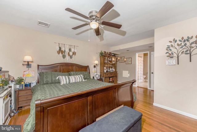 3612 SCHOOLHOUSE LN, Harrisburg, PA 17109