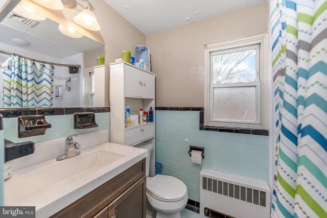 3612 SCHOOLHOUSE LN, Harrisburg, PA 17109