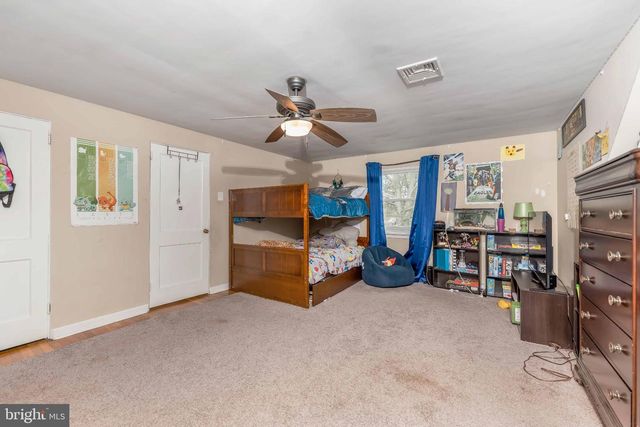 3612 SCHOOLHOUSE LN, Harrisburg, PA 17109