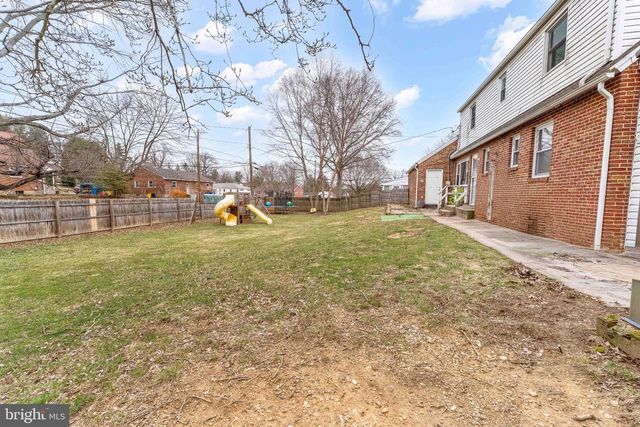 3612 SCHOOLHOUSE LN, Harrisburg, PA 17109