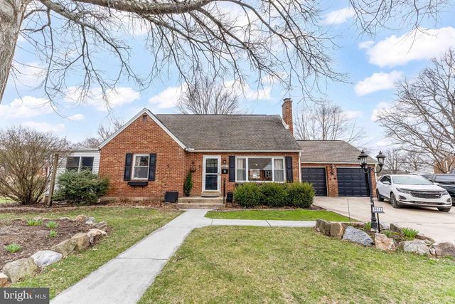 3612 SCHOOLHOUSE LN, Harrisburg, PA 17109