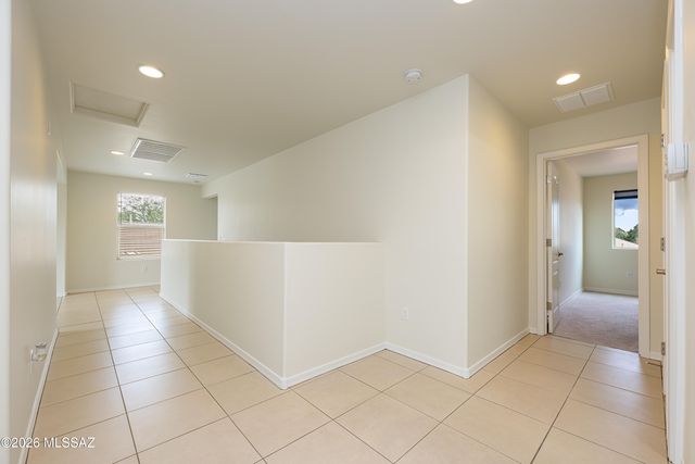 8247 W Razorbill Drive, Tucson, AZ 85757