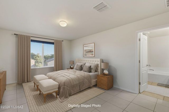 8247 W Razorbill Drive, Tucson, AZ 85757