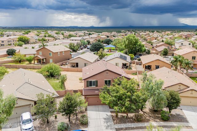 8247 W Razorbill Drive, Tucson, AZ 85757