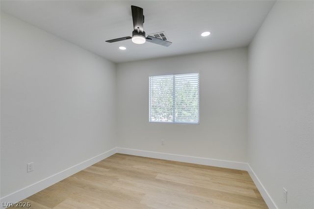10004 Long Cattle Avenue, Las Vegas, NV 89117