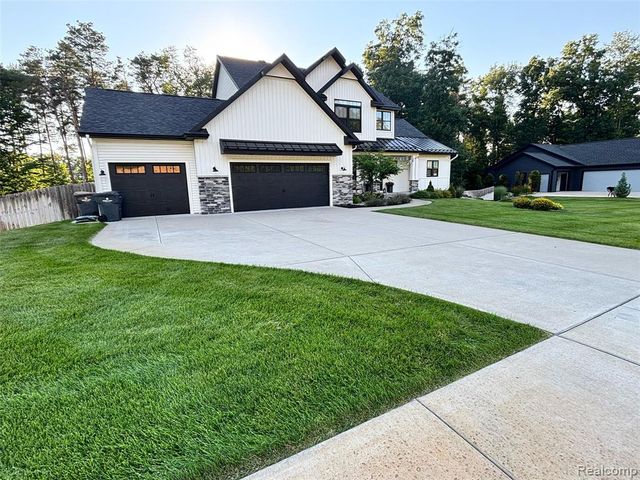1998 Sienna Street, Kalamazoo, MI 49009
