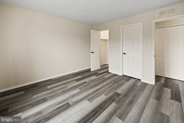 708-B RALSTON DR, Mount Laurel, NJ 08054