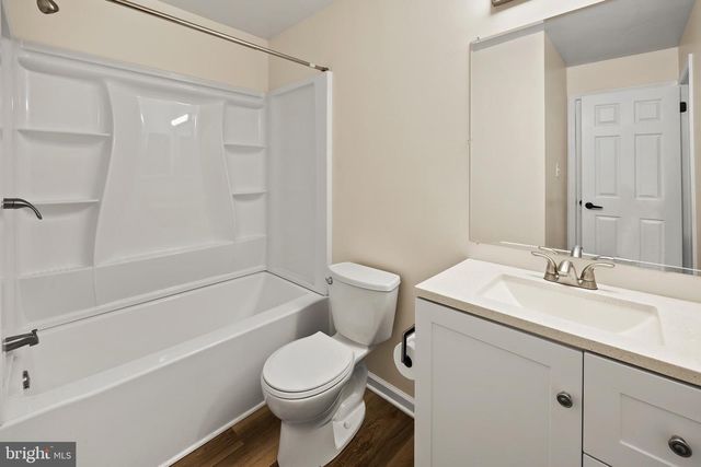 708-B RALSTON DR, Mount Laurel, NJ 08054