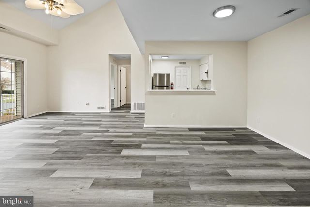 708-B RALSTON DR, Mount Laurel, NJ 08054