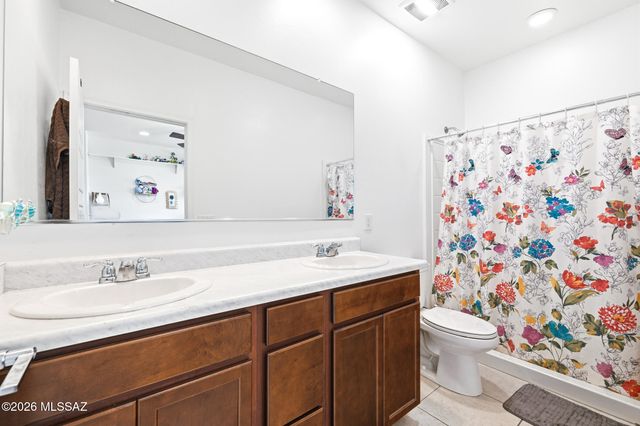 686 W Calle El Teclado, Sahuarita, AZ 85629