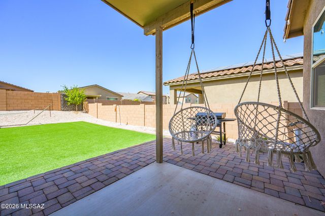 686 W Calle El Teclado, Sahuarita, AZ 85629
