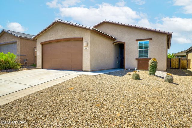 686 W Calle El Teclado, Sahuarita, AZ 85629