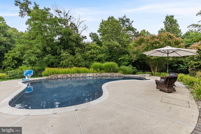 108 PREAKNESS DR, Mullica Hill, NJ 08062