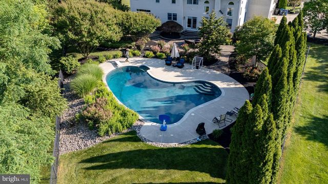 108 PREAKNESS DR, Mullica Hill, NJ 08062
