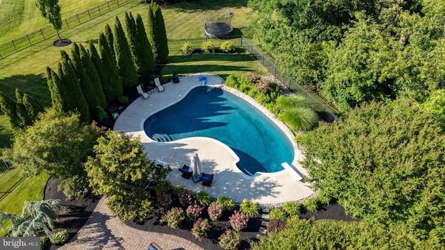 108 PREAKNESS DR, Mullica Hill, NJ 08062