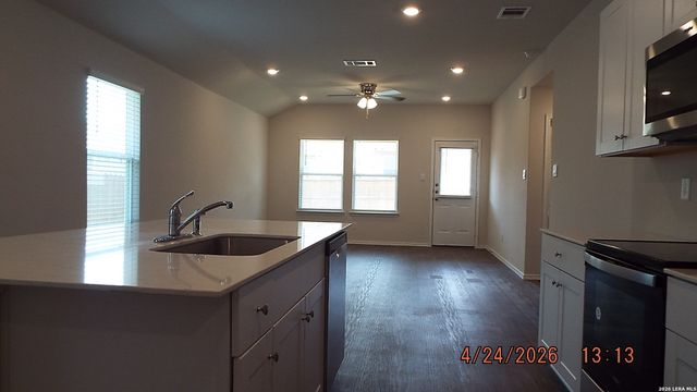 1573 Agave Cellar, New Braunfels, TX 78130