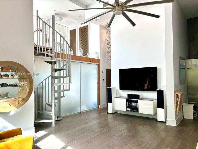 221 Jefferson Ave 4, Miami Beach, FL 33139