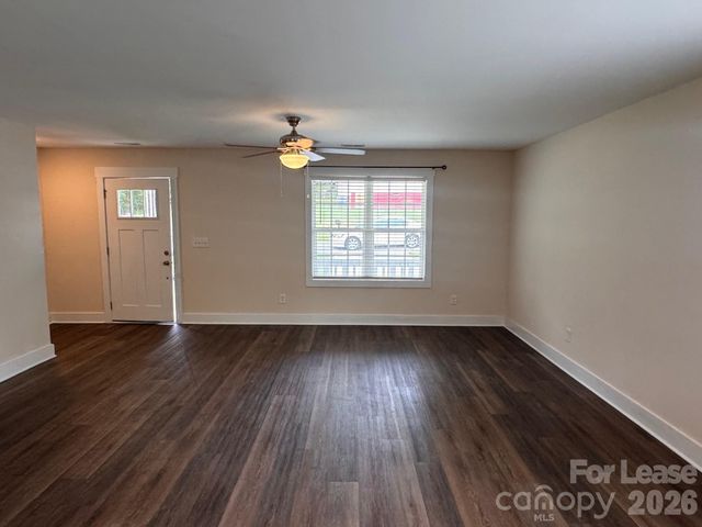 516 Beacon Street, Gastonia, NC 28054