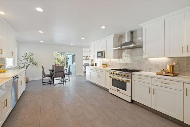 532 Moonrise Lane, Aptos, CA 95003