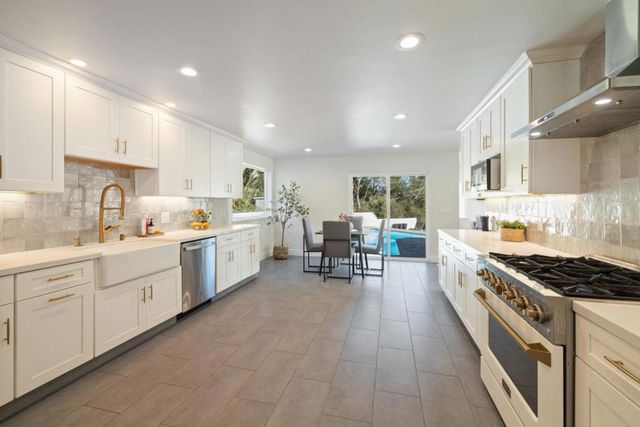 532 Moonrise Lane, Aptos, CA 95003