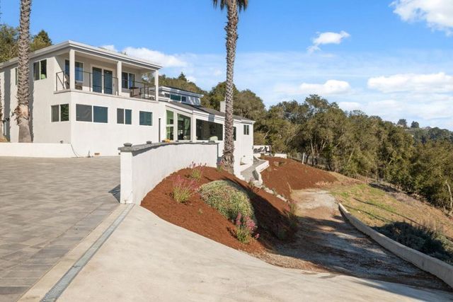 532 Moonrise Lane, Aptos, CA 95003