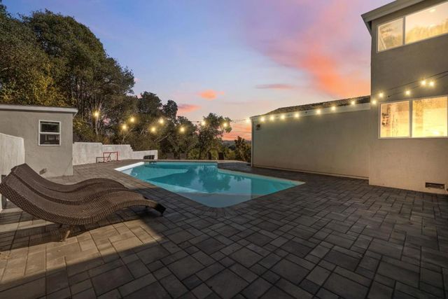 532 Moonrise Lane, Aptos, CA 95003