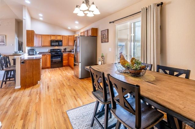 521 N Ramaldo Dr, Pueblo West, CO 81007