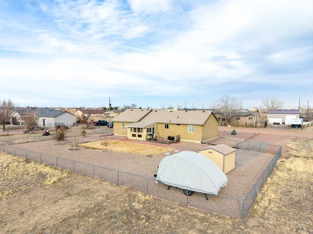 521 N Ramaldo Dr, Pueblo West, CO 81007