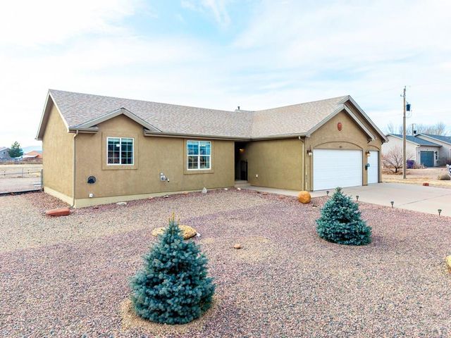 521 N Ramaldo Dr, Pueblo West, CO 81007