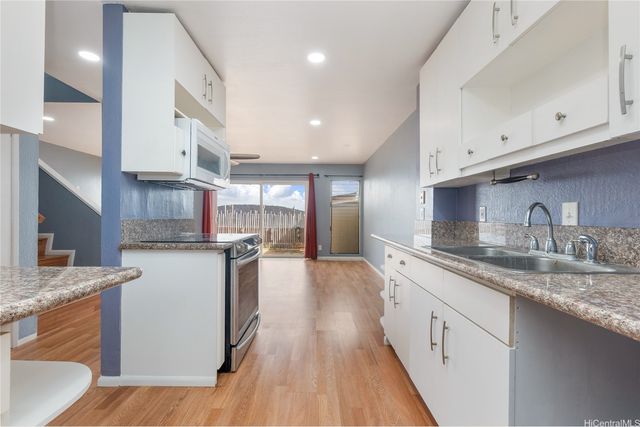 92-1043 Makakilo Drive 88, Kapolei, HI 96707