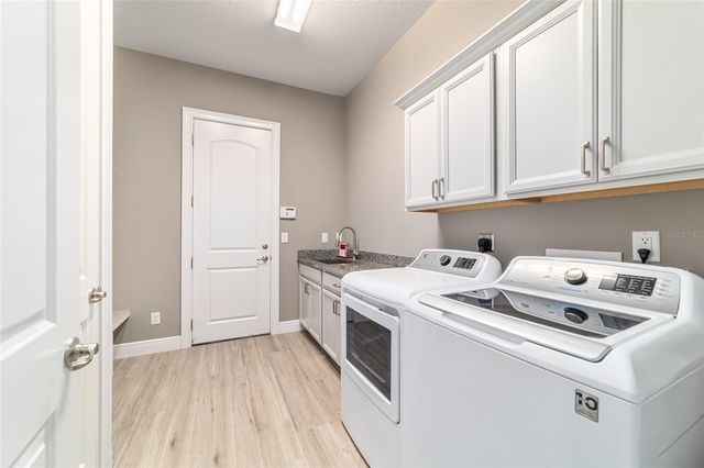 1003 SE 46TH STREET, Ocala, FL 34480