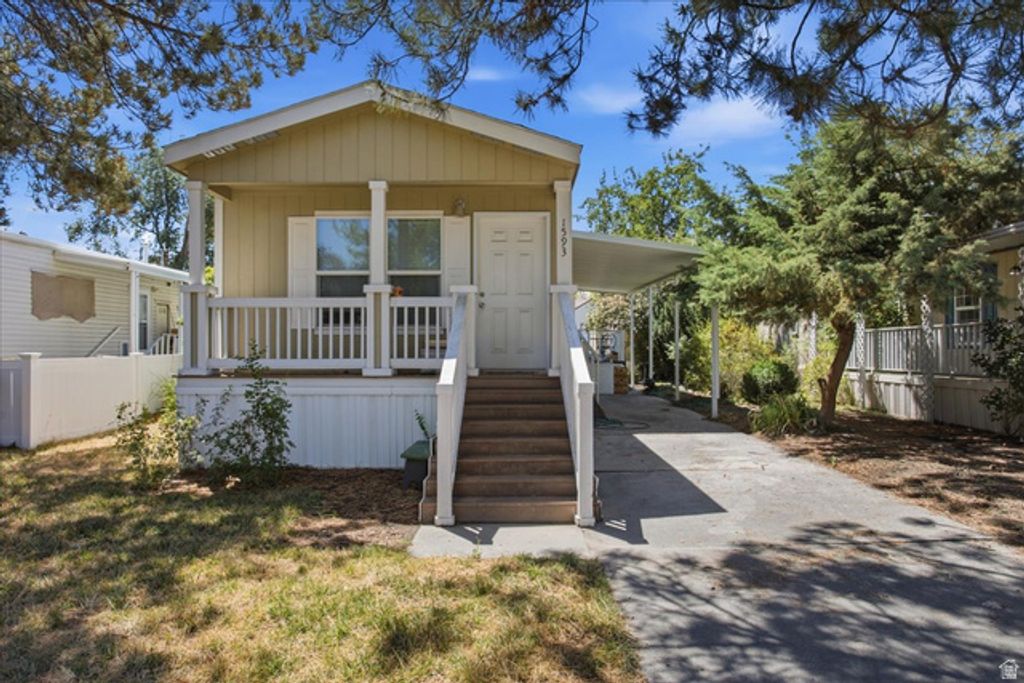 1593 W INDIAN SUMMER DRIVE DR, Salt Lake City, UT 84116 — exterior