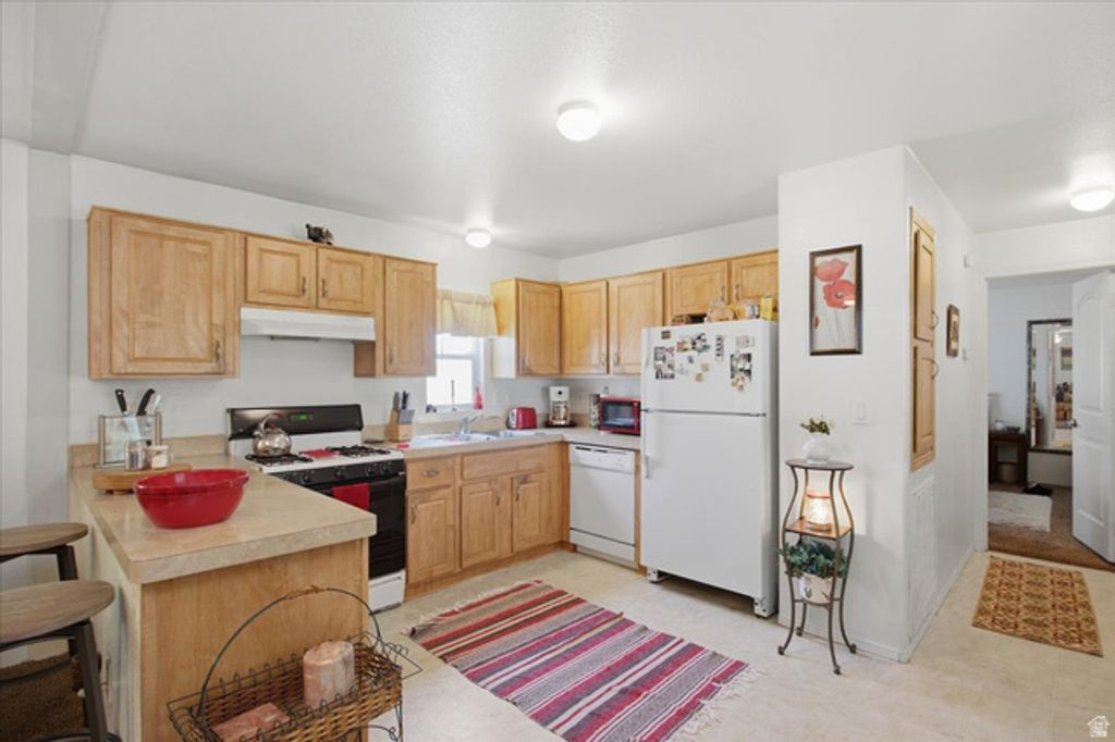 1593 W INDIAN SUMMER DRIVE DR, Salt Lake City, UT 84116 — photo 5