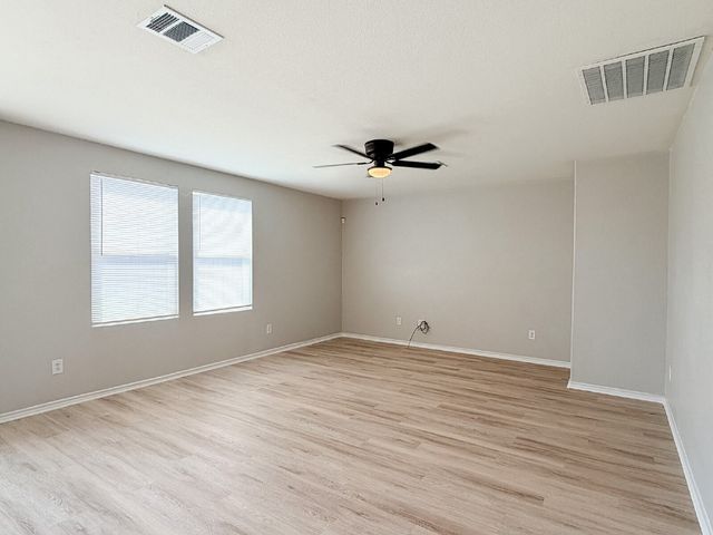 670 Horn Street, Crowley, TX 76036