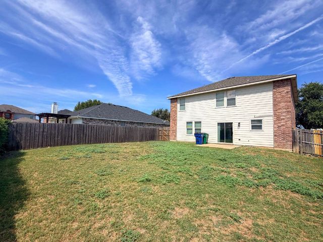 670 Horn Street, Crowley, TX 76036