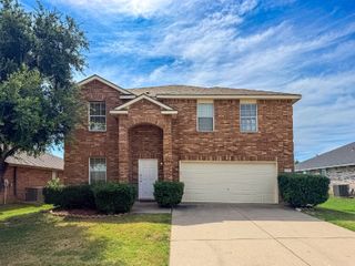 670 Horn Street, Crowley, TX 76036