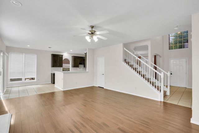 1107 Eastbrook Drive, Glenn Heights, TX 75154